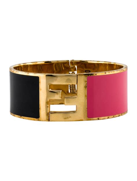 fendi buckle hinge bracelet